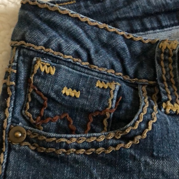 Jeans - Picture 3 of 6
